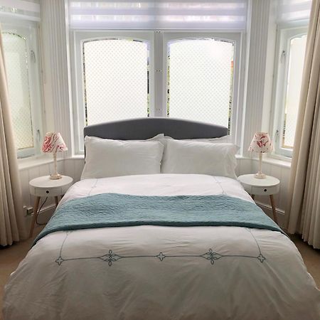 Spacious Comfortable Flat With Free Parking In East Finchley, Muswell Hill & Close To Alexandra Palace Londra Esterno foto