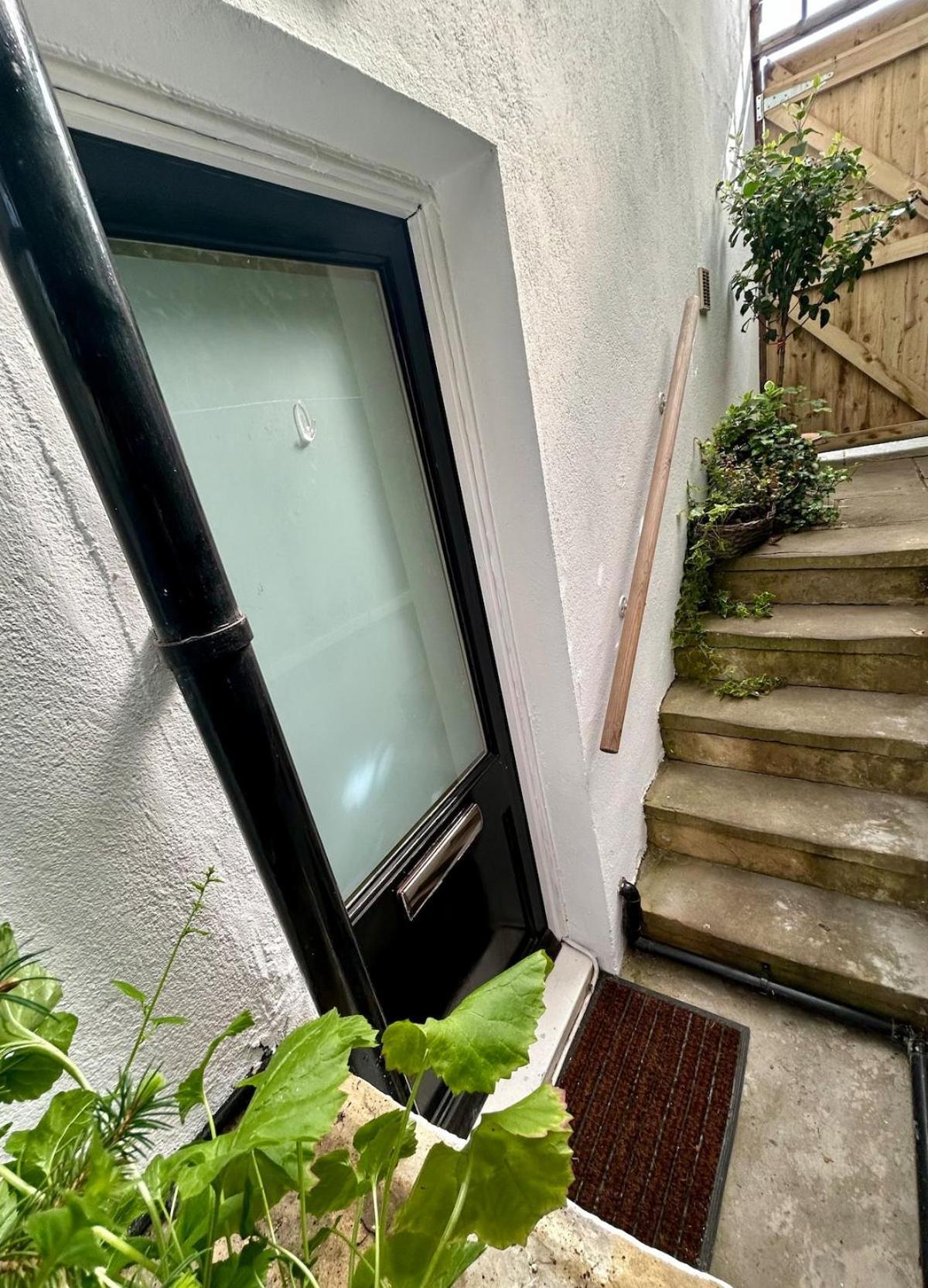 Spacious Comfortable Flat With Free Parking In East Finchley, Muswell Hill & Close To Alexandra Palace Londra Esterno foto