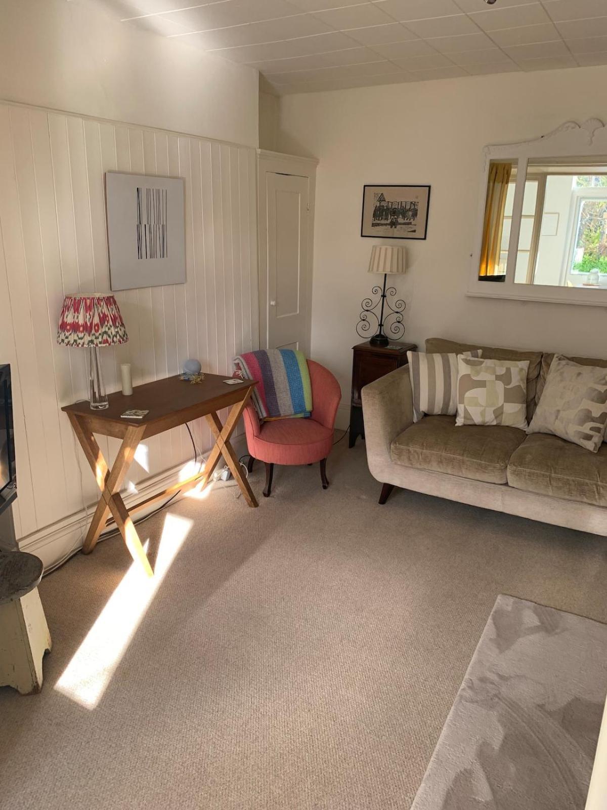 Spacious Comfortable Flat With Free Parking In East Finchley, Muswell Hill & Close To Alexandra Palace Londra Esterno foto