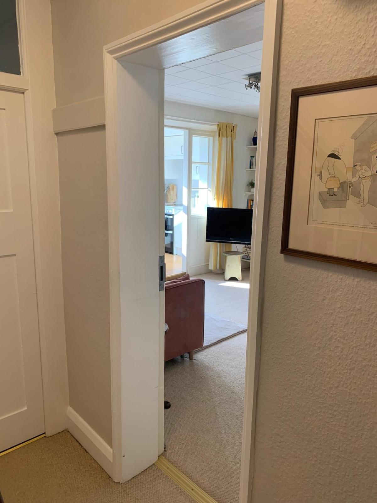 Spacious Comfortable Flat With Free Parking In East Finchley, Muswell Hill & Close To Alexandra Palace Londra Esterno foto